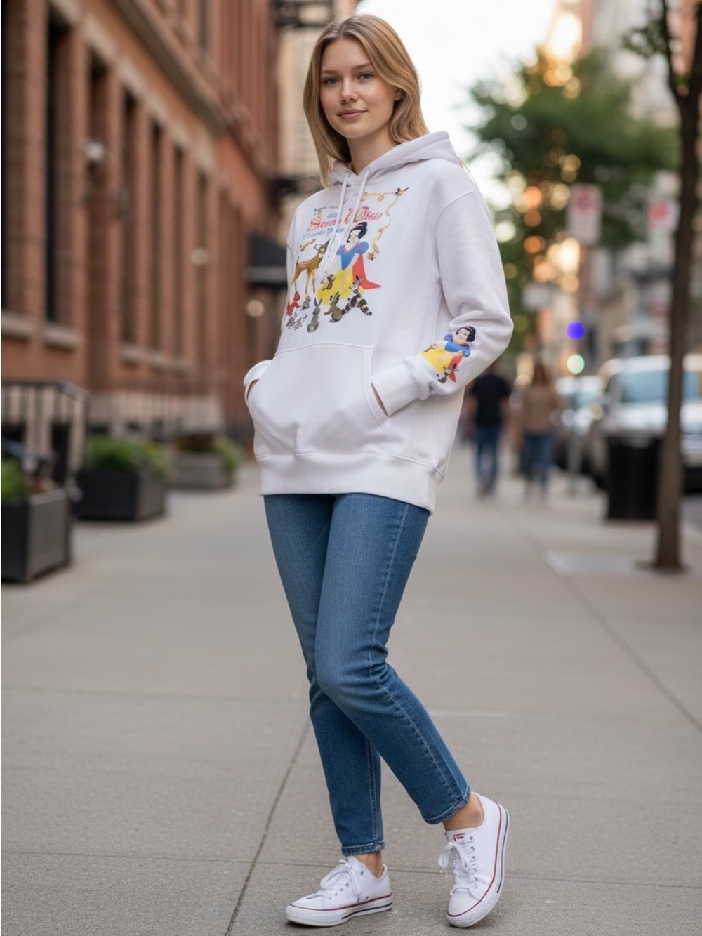 Disney Princess Bright White hoodie